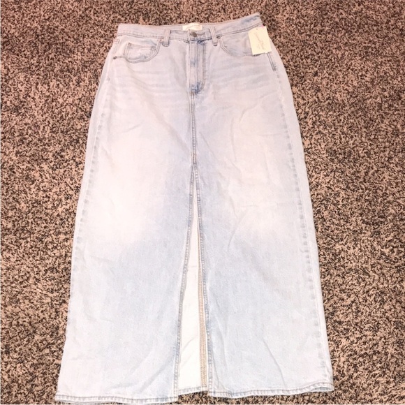 Universal Thread High Rise High Slit Soft Denim Maxi Skirt Size 6 | NWOT! - Picture 3 of 9